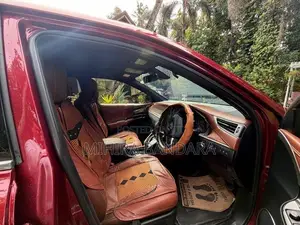 Toyota Harrier 2017