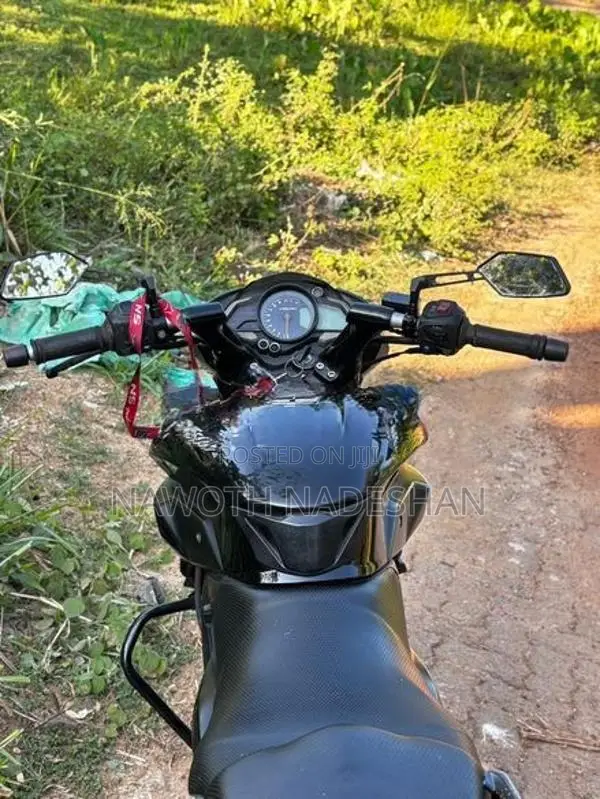 Bajaj Pulsar NS160 2016