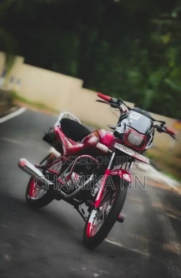 Bajaj CT100 2010