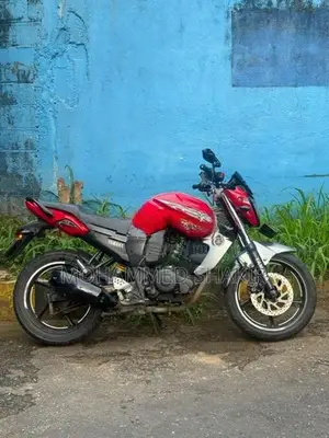 Yamaha FZ S 2014