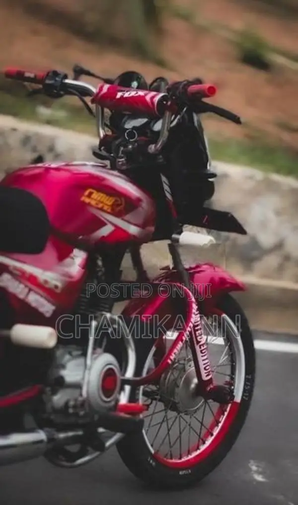 Bajaj CT100 2010