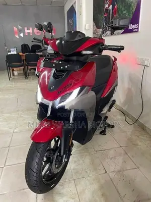 Hero XOOM 125R 2026
