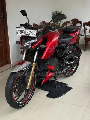TVS Apache RTR 200 2017
