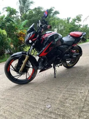 TVS Apache RTR200 2018