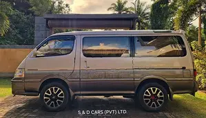 Toyota Hiace SuperCustom-1KZ auto 1997
