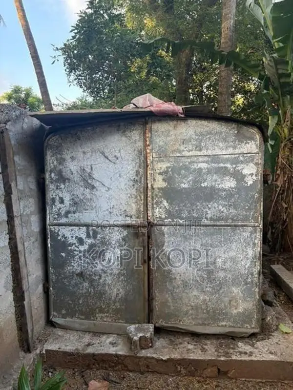 வாகன கூடாரம்