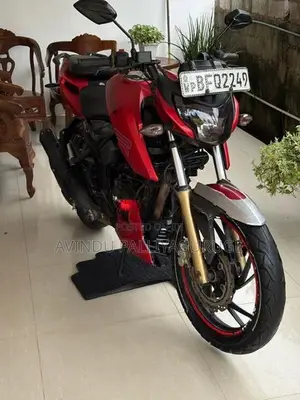 TVS Apache RTR 200 2017