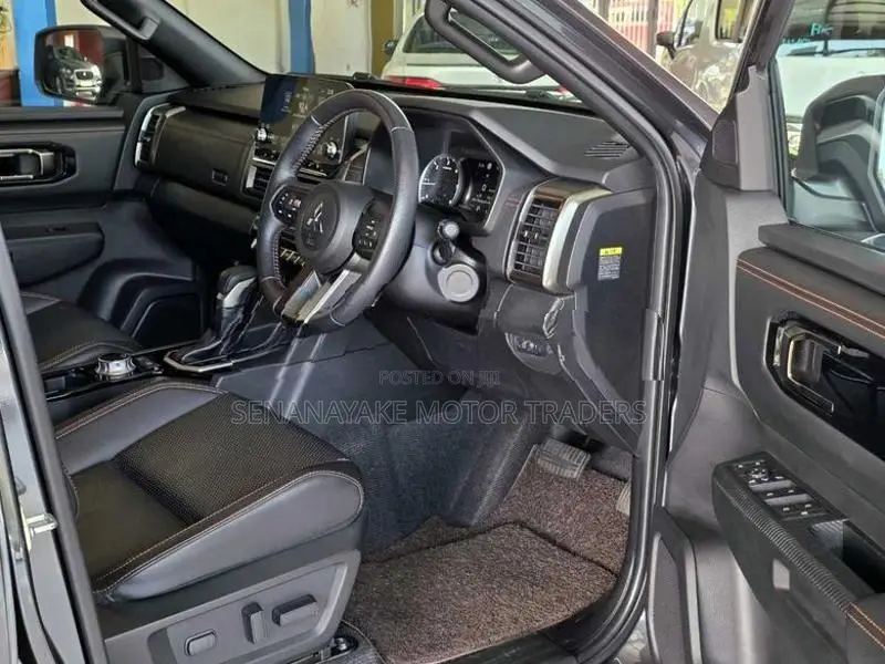 Mitsubishi Triton GSR L200 2.4L 4X4 2024