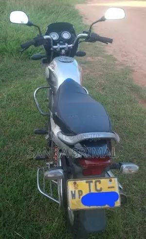 Bajaj Platina 2006