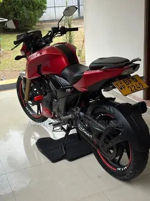 TVS Apache RTR 200 2017