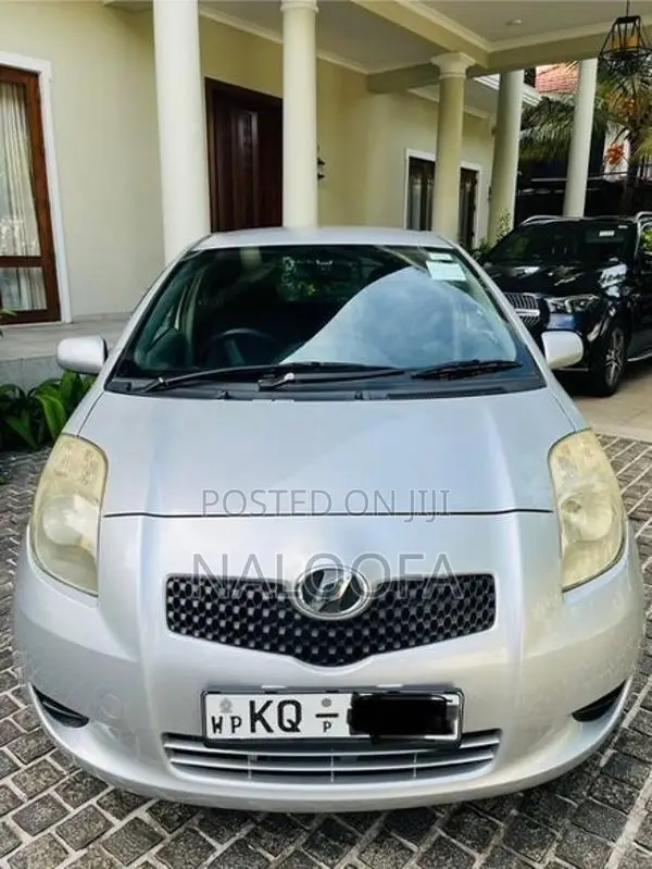 Toyota Vitz 2007