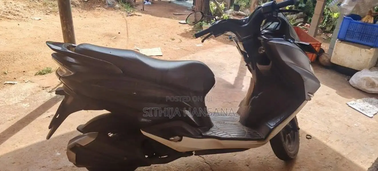 Suzuki Burgman 2019