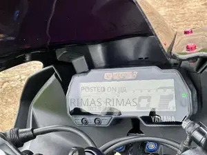 Yamaha R15 2019