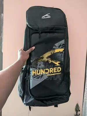 Hundred Badminton Bag