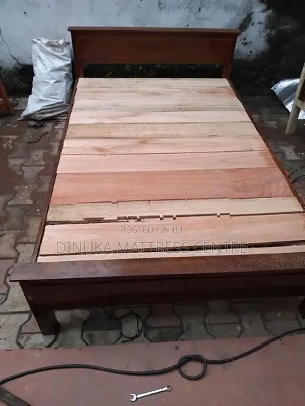 6ft ×4ft Double bed