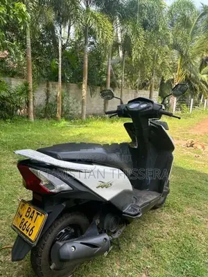 Honda Dio SCV110 2014