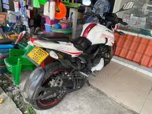 TVS Apache RTR 200 4v 2018