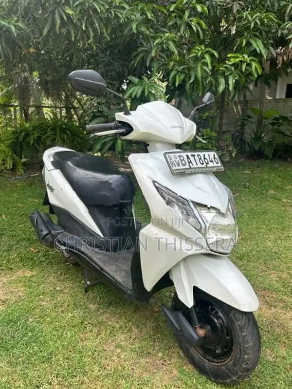 Honda Dio SCV110 2014