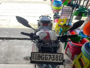 TVS Apache RTR 200 4v 2018
