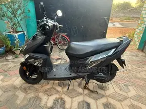 Yamaha Ray ZR
