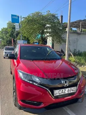 Honda Vezel Rs Sensing 2018