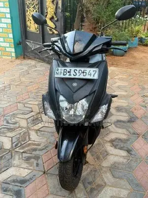 Yamaha Ray ZR