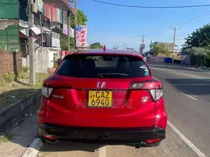 Honda Vezel Rs Sensing 2018