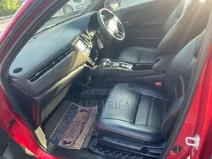 Honda Vezel Rs Sensing 2018