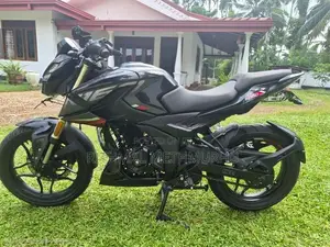 Bajaj Pulsar N160 2025