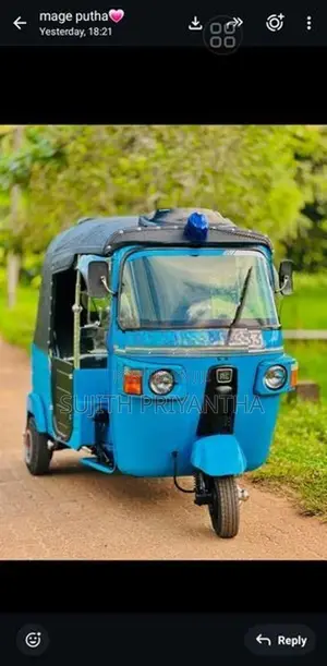 Bajaj RE 2011