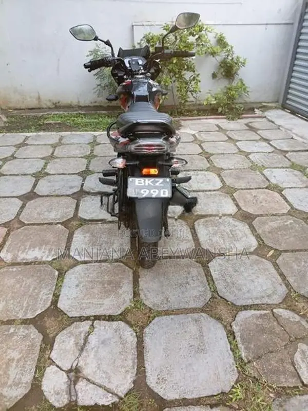 Bajaj Discover 125 2026