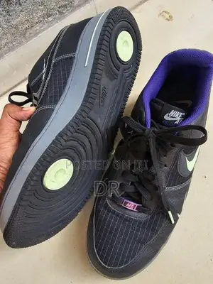 Nike Air Force 1 Low