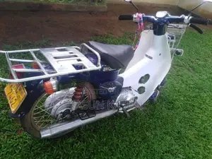 Honda Press Cub 2003