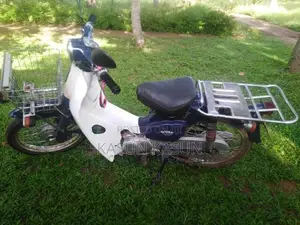 Honda Press Cub 2003