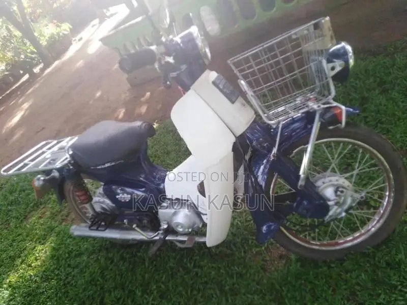 Honda Press Cub 2003