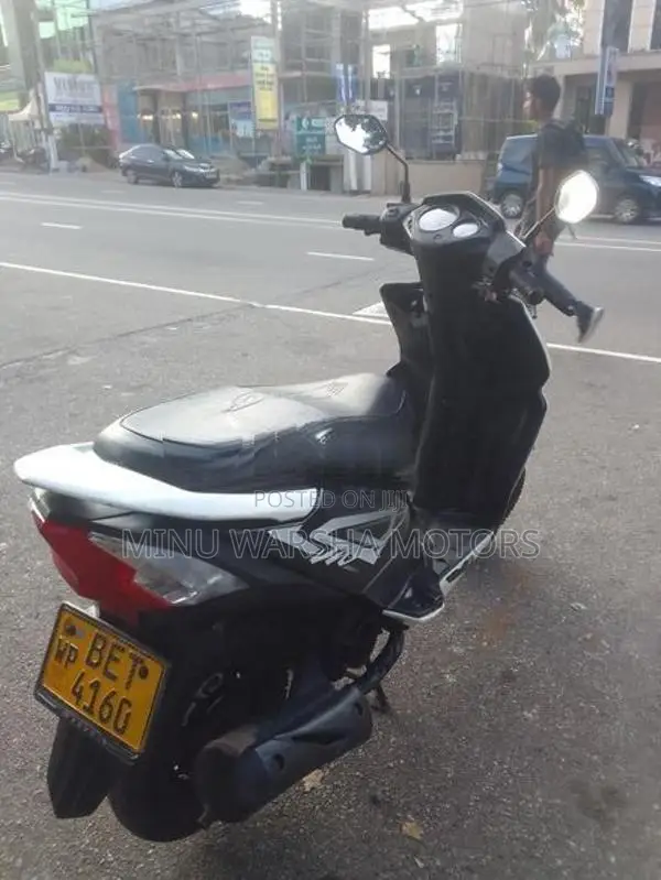 Honda Dio 2017
