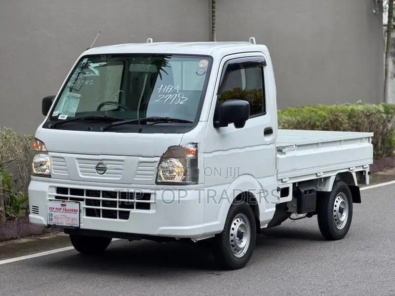 Nissan Clipper Carry Truck 2025