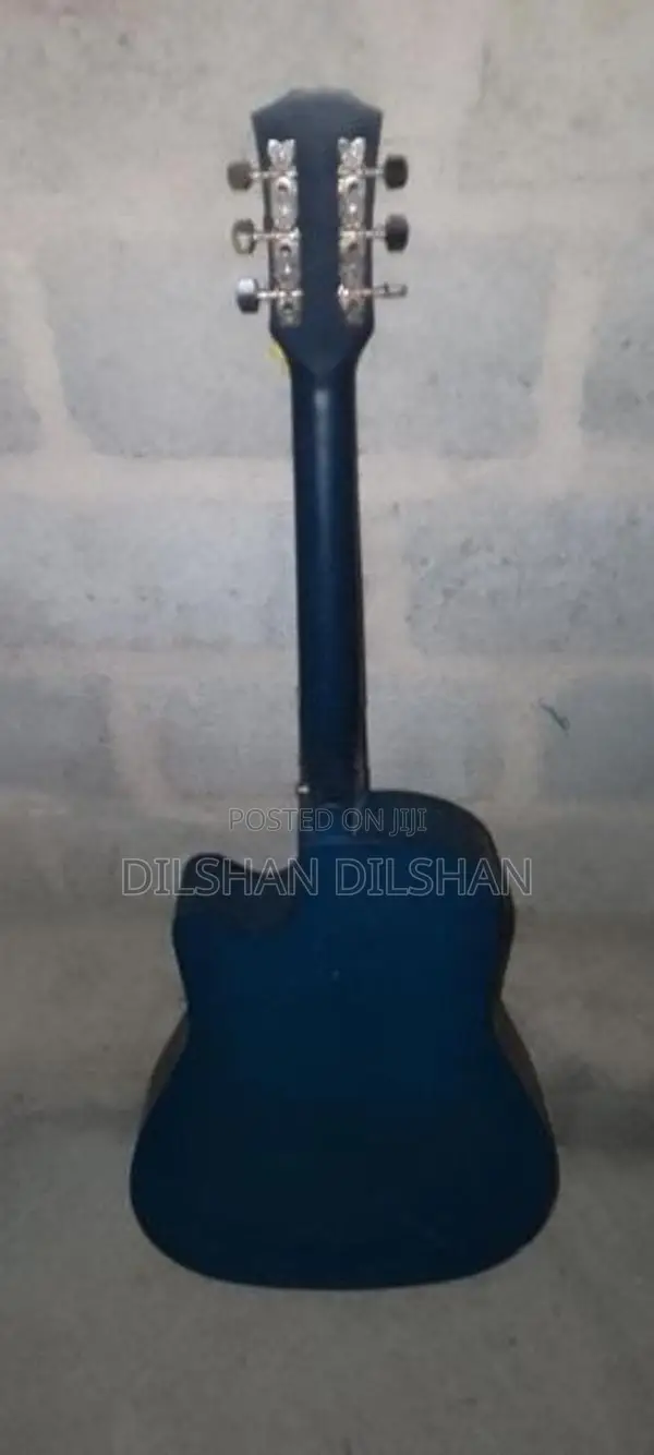 box guitar