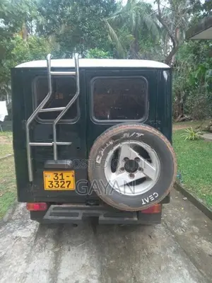 Daihatsu Taft 1979
