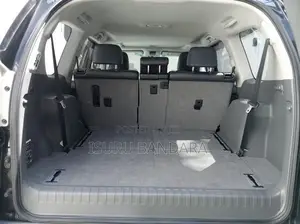 Toyota Land Cruiser Prado 2011