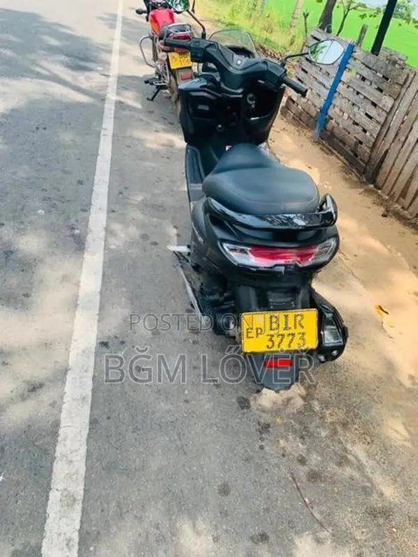 Suzuki Burgman 125 burgmen 2020