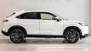 Honda Vezel Z Premium 2025