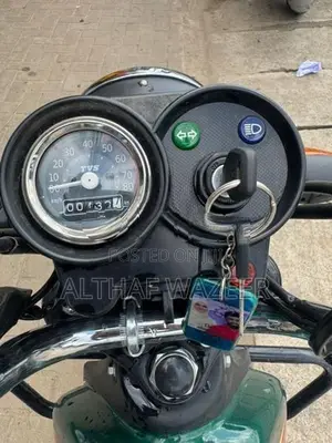 TVS XL 100 2025