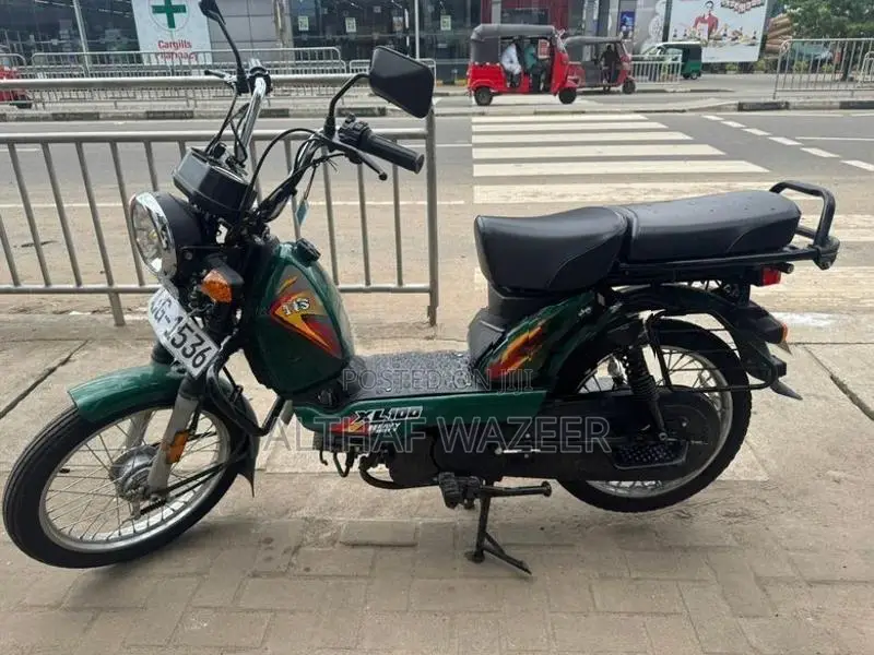 TVS XL 100 2025
