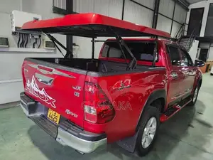 Toyota Hilux REVO 2016