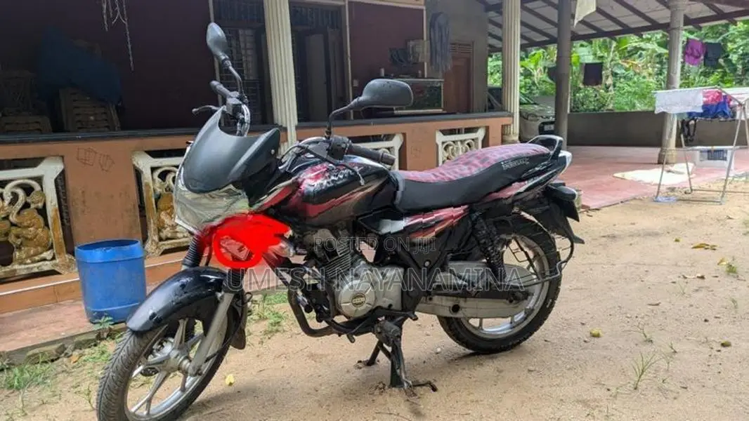 Bajaj Discover 125 2017