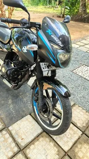 Bajaj Pulsar 180 plusar 2011