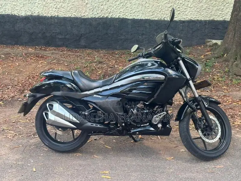 Suzuki Intruder 2018