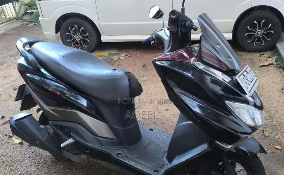 Suzuki Burgman 125 2019 Black