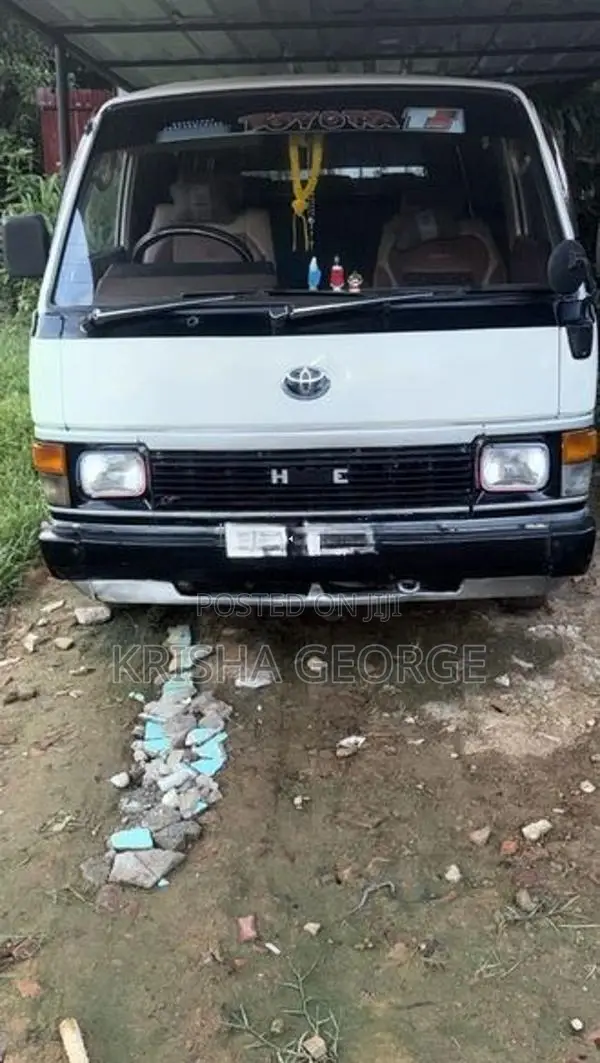 Toyota Hiace 1983